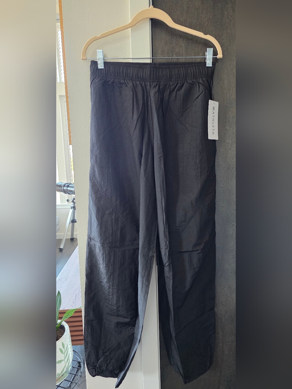 Athleta Lunar Utility Pants SP NWT Black